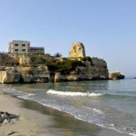 Bilocale A 50 Mt. Dalla Spiaggia 28 Torre dell'Orso Exterior foto